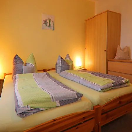 Jutta In Der Naehe Der Ostsee *